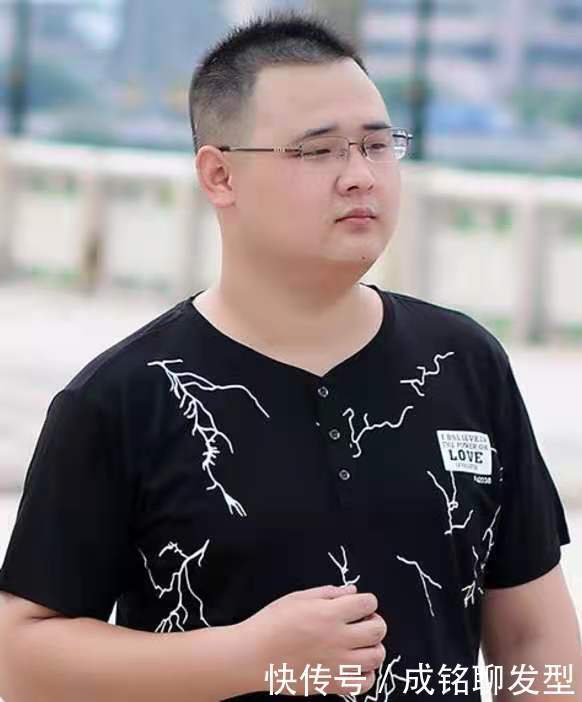 “短毛寸”与“长毛寸”的区别,不在于头顶长短,取决于你的脸型