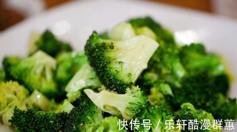 营养|秋天,不妨试试这5道家常菜,有荤有素,好吃营养高,主要很好做