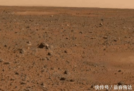 火星人 美国好奇号在火星盖尔火山口探索，传回多张奇物照片，它们很眼熟