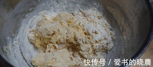 做法|蜂蜜小面包,不仅口感好,做法也简单,而且一口气还做了不同造型!