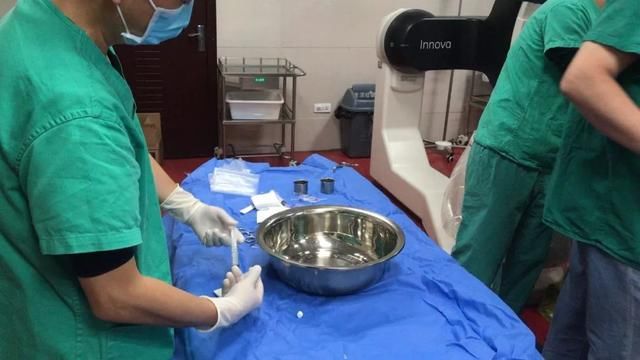 记号|偷偷给病人肚皮上画了一个圈，避免了外科医生被大佬骂惨