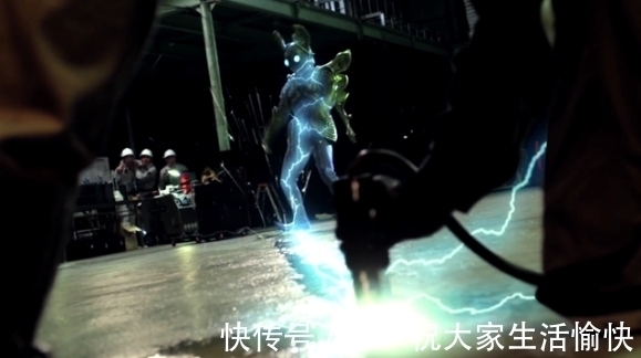 巴罗萨|泽塔奥特曼遥辉再不出现,叶虎就要直接把巴罗萨星人灭了!