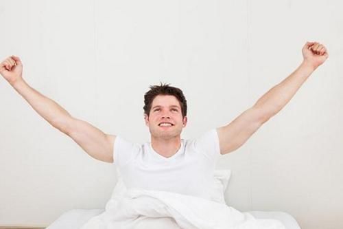 年轻|女人早起第一件事不是上厕所,也不是喝水,每天一次越来越年轻