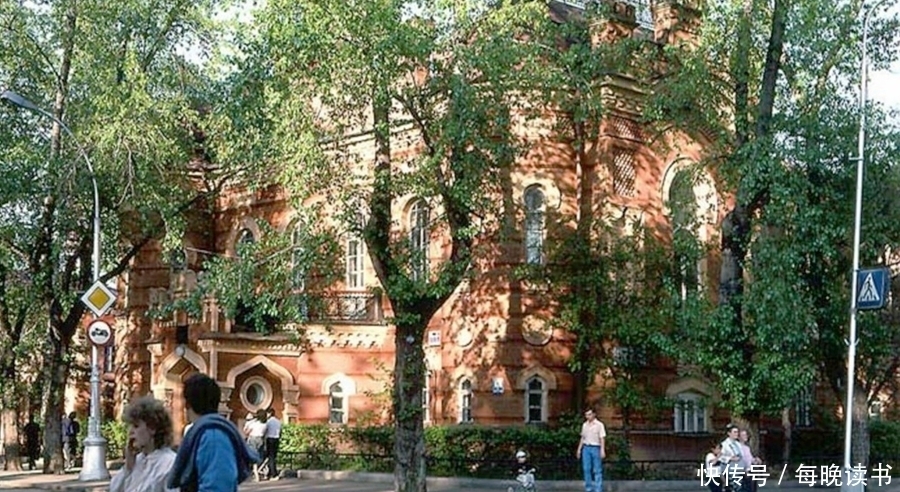 城市|伊尔库茨克1988:苏联西伯利亚最大工业城市的黄昏