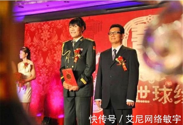 篮球|52岁女篮巨人郑海霞,结婚9年无儿女,原因心酸!