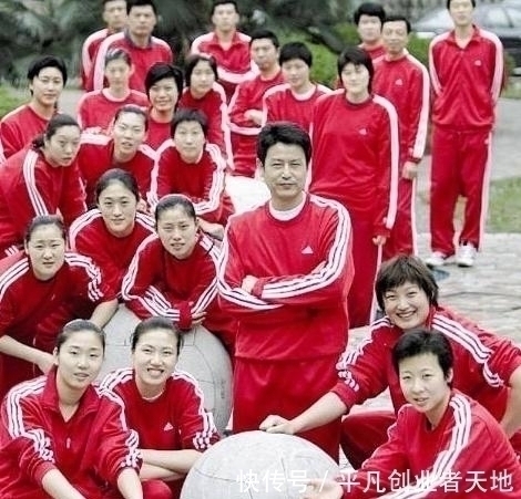 国家队|妻子去世28年,二婚娶徒弟被骗多次,功勋教练陈忠和今怎样了
