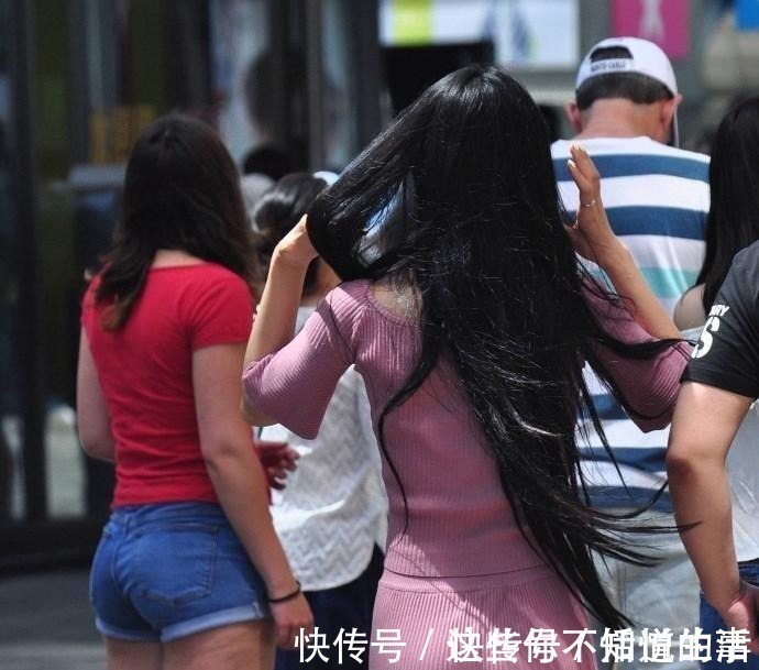 打扮|喜欢简单的姑娘用裤子来打扮自己, 做一位低调的姑娘！