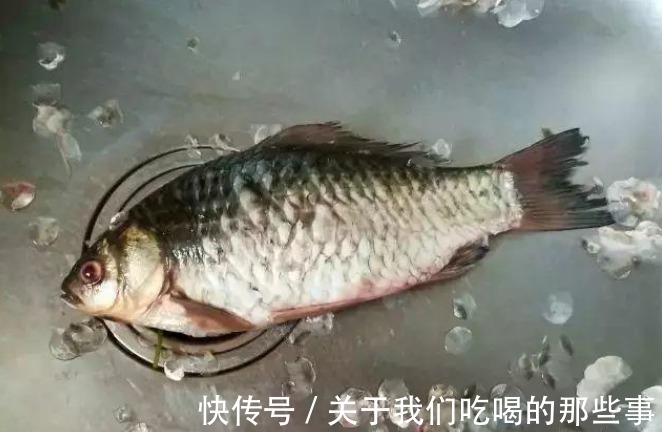 擀面杖|不用菜刀不用刨,刮鱼鳞只要一个塑料袋,又快又干净,不飞溅不腥