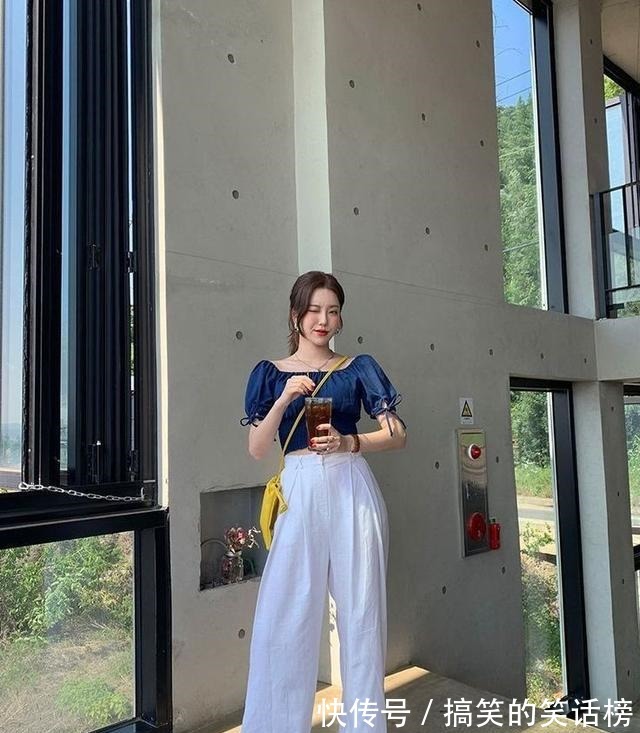 女生 大脸的女生除了发型之外，上衣款式也很重要，这三件拒绝容貌焦虑！
