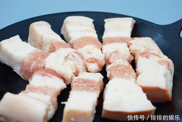 肠道|长期便秘很难受，戒掉两种习惯，少吃三种肉，肠道会感谢你