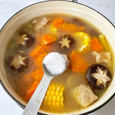 香菇|香菇玉米排骨汤