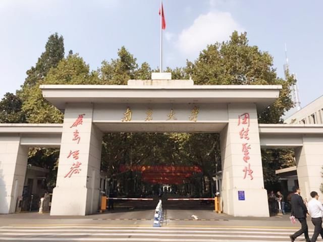 拓扑|拒绝美国高薪诱惑,半导体天才决心回国立志做好“中国芯”