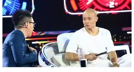 金牌主持人、“演講家”樂(lè)嘉的“毀滅史”，現(xiàn)狀比你想得更落魄