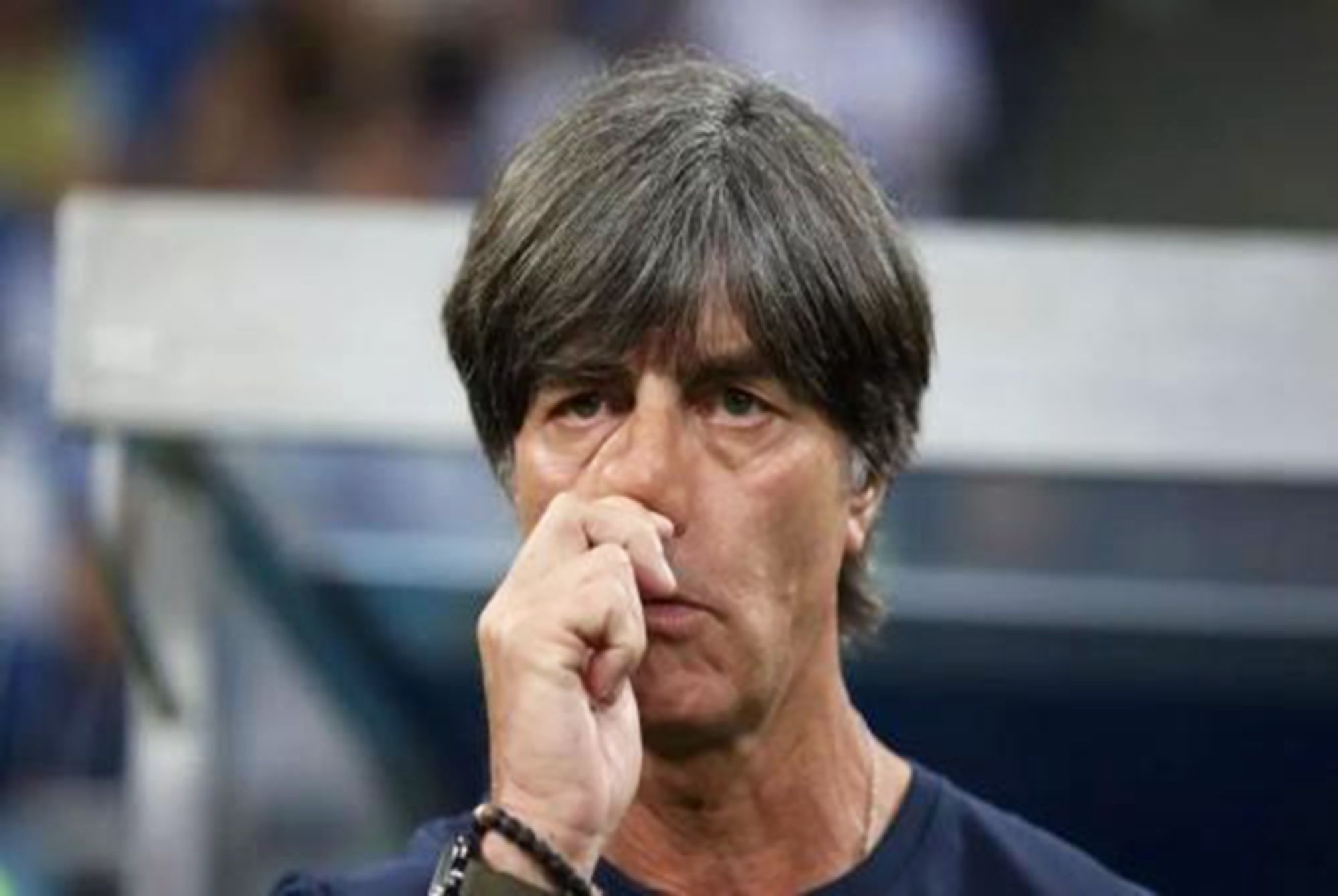 鼻孔|从小爱“挖鼻孔”的孩子,长大会怎样?医生:大多逃不过两种结局