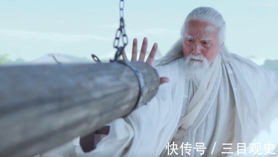 小龙女$杨过退隐后,她修炼邪功成了天下第一,晚年收了个弟子超越张无忌