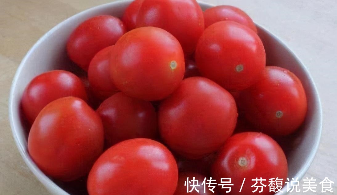 美容|女人不想老太快,常吃3种食物,排毒养颜,补血美容,增强记忆力