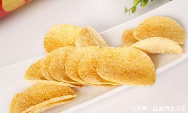 奶茶|体重超过100的女生,别再吃这3种食物了,每吃一口都是在长肉