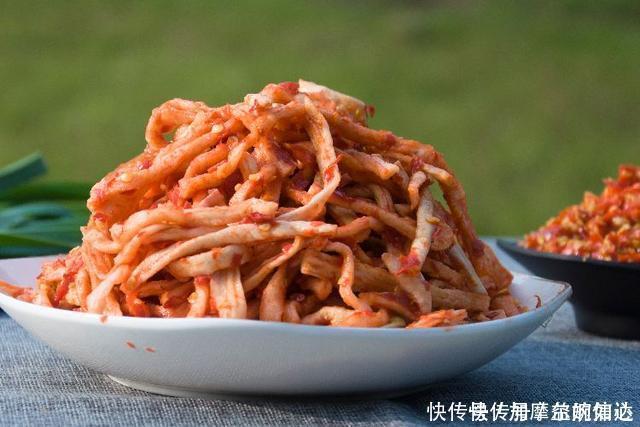 3种水果''伤胃不浅'',你若常吃,胃将''烂''得更快,劝趁早戒掉