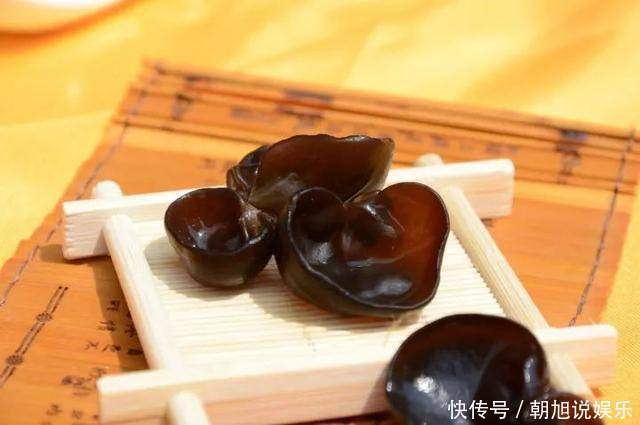 多吃黑木耳好處多！你知道它的食用禁忌嗎后悔才知道！