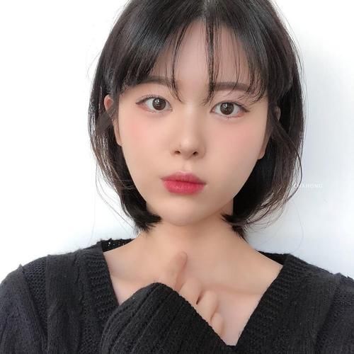 干净利落|【2021潮流短发】5款风靡日韩的“下巴短发”干净利落又减龄！