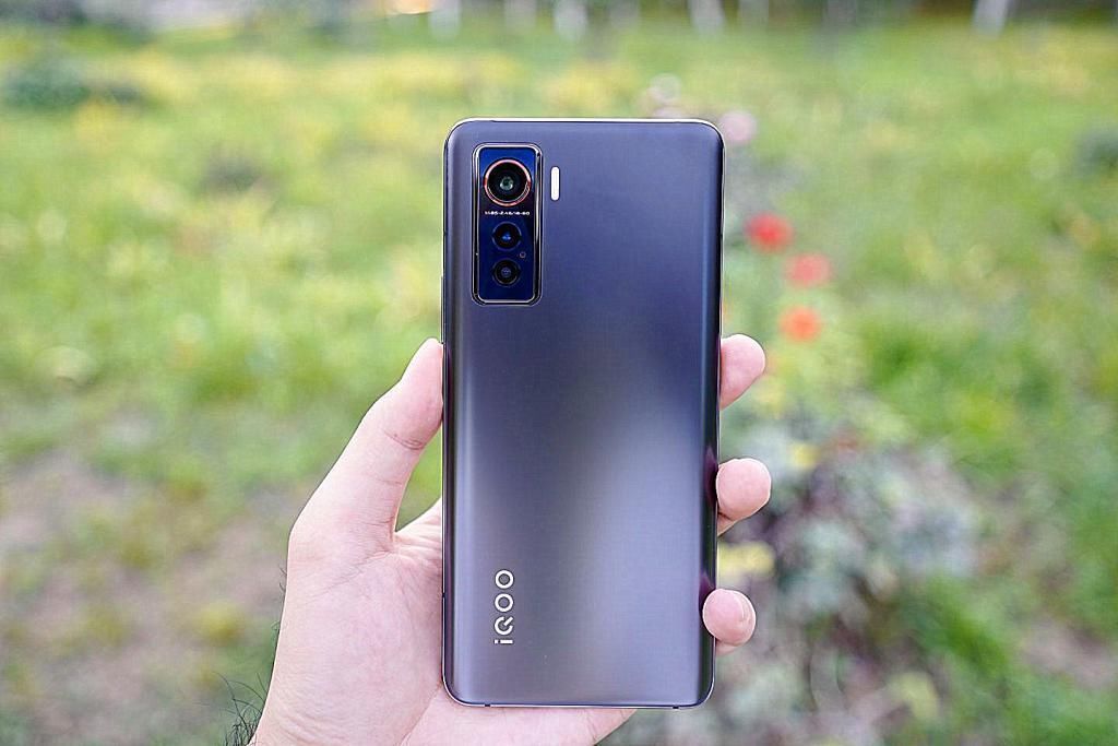 v30pro|这四款机型如果年底冲销量，或许买到不吃亏！