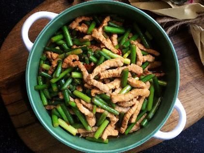 炒肉，直接下锅是大错！教你正确做法，炒啥肉都鲜嫩入味，超好吃