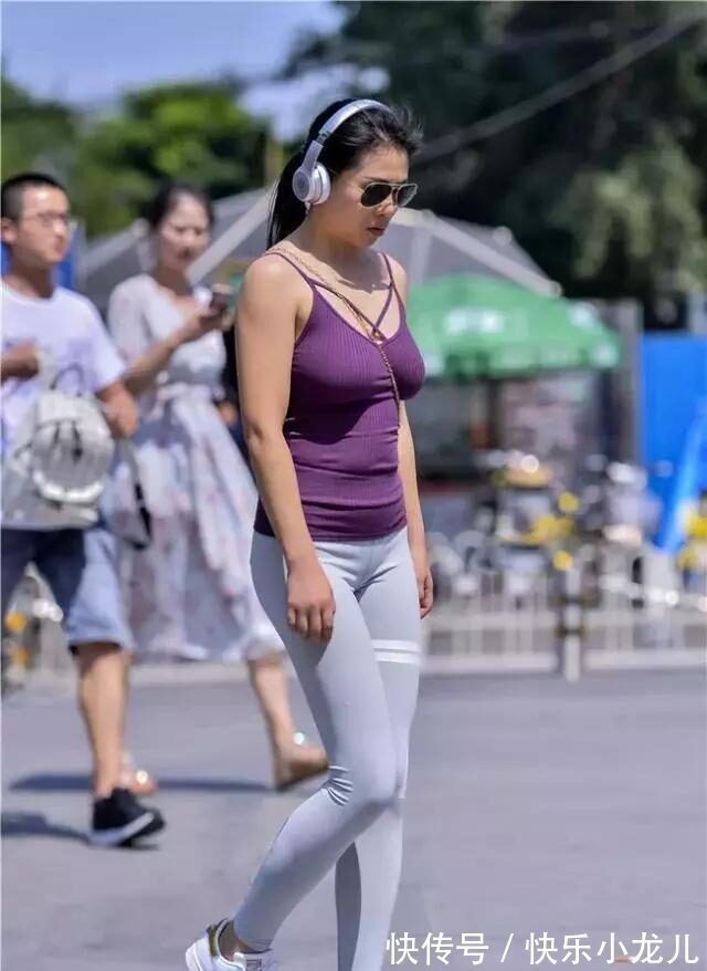 裤子 打底裤穿出时尚女神的个性时髦感,穿出时尚朝气