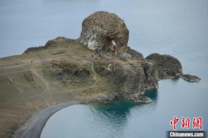 文化|西藏那曲班戈县第七届纳木措文化旅游民俗风情赛马艺术节开幕
