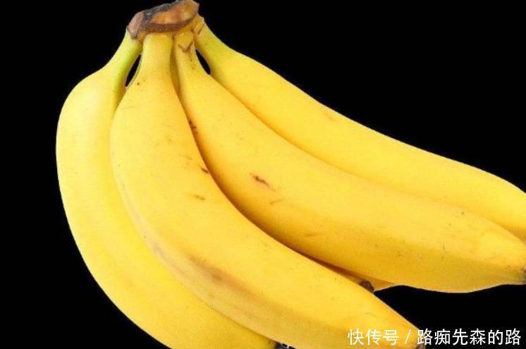 香蕉|水果商贩天天香蕉不离手,全因以下4大好处,还在盲目买香蕉