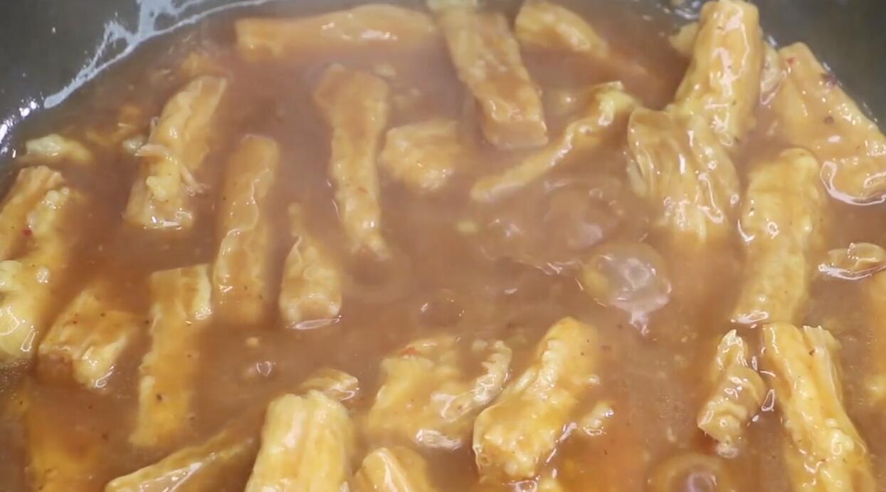 5分钟教你做炝锅腐竹,麻辣鲜香有营养,做法还十分简单