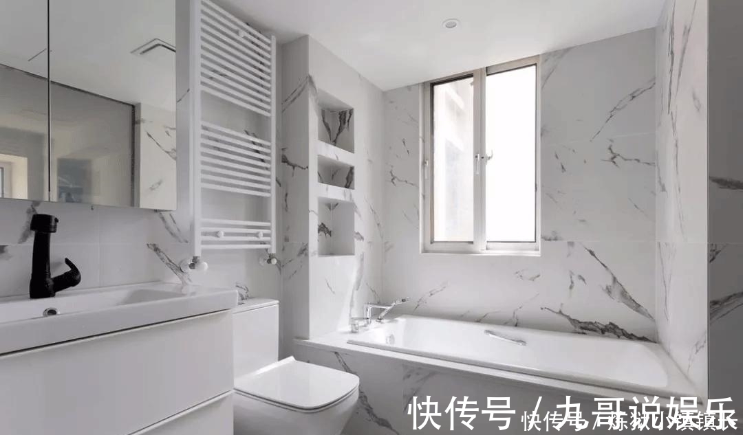 卫生间|卫生间不要装置物架,头次见有钱人装这种代替,省钱实用又不占地