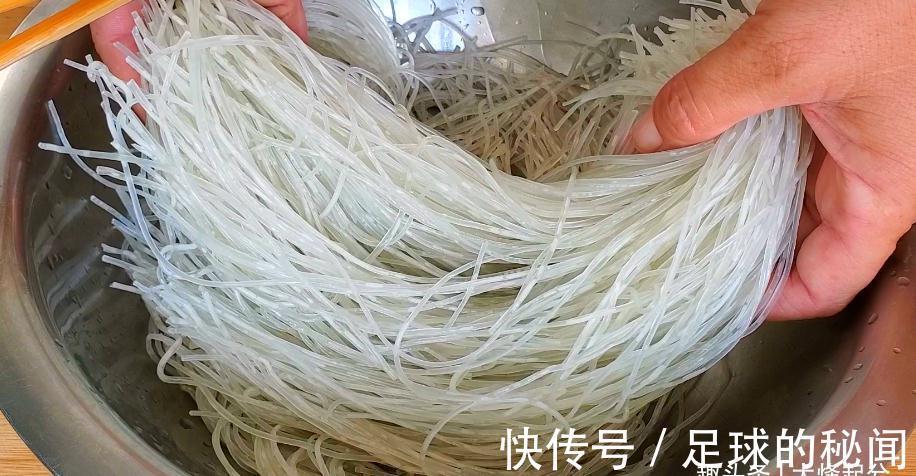 筋道|酸辣粉不要出去买了,教你简单又好吃的做法,酸辣过瘾,给肉不换