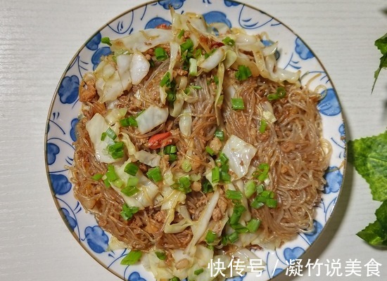 孩子隔三差五就要这样吃，既是菜又是饭，常吃增强抵抗力不生病