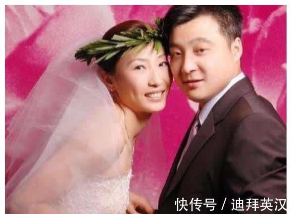 李雪芮|奥运冠军张宁豪宅内景曝光,整面墙都是奖杯奖牌,47岁肤白貌美
