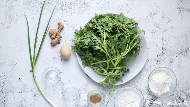 面粉|春季不能错过这种蔬菜,做成丸子蒸着吃,原汁原味,营养太棒了
