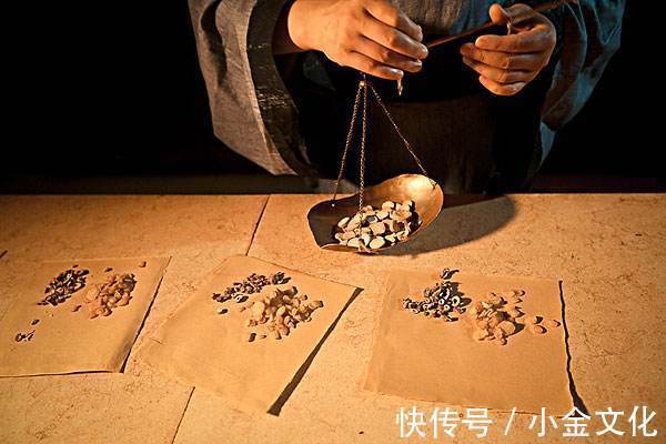 胁肋|口腔溃疡好了!一张方子,疏肝清热,肝好,溃疡就消了