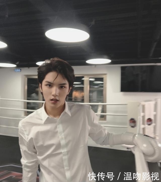 灵超，毕雯珺，钱正昊，那些没出道的大厂男孩现在怎么样了