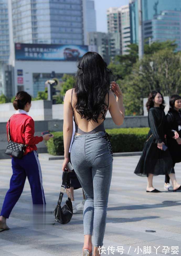 v领|美女裤子太普通,全靠上衣来“撑场面”了