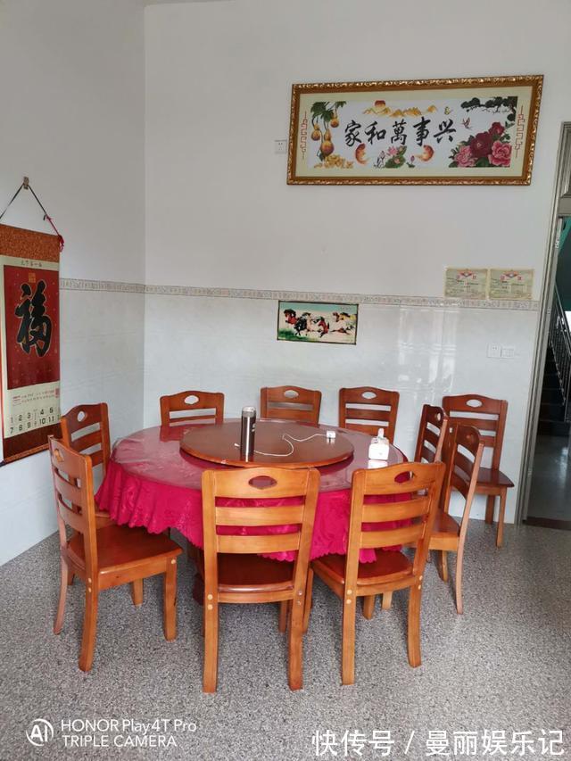 卫生间|晒晒婆家的农村婚房，楼梯设计很有特色，估计你们没见过