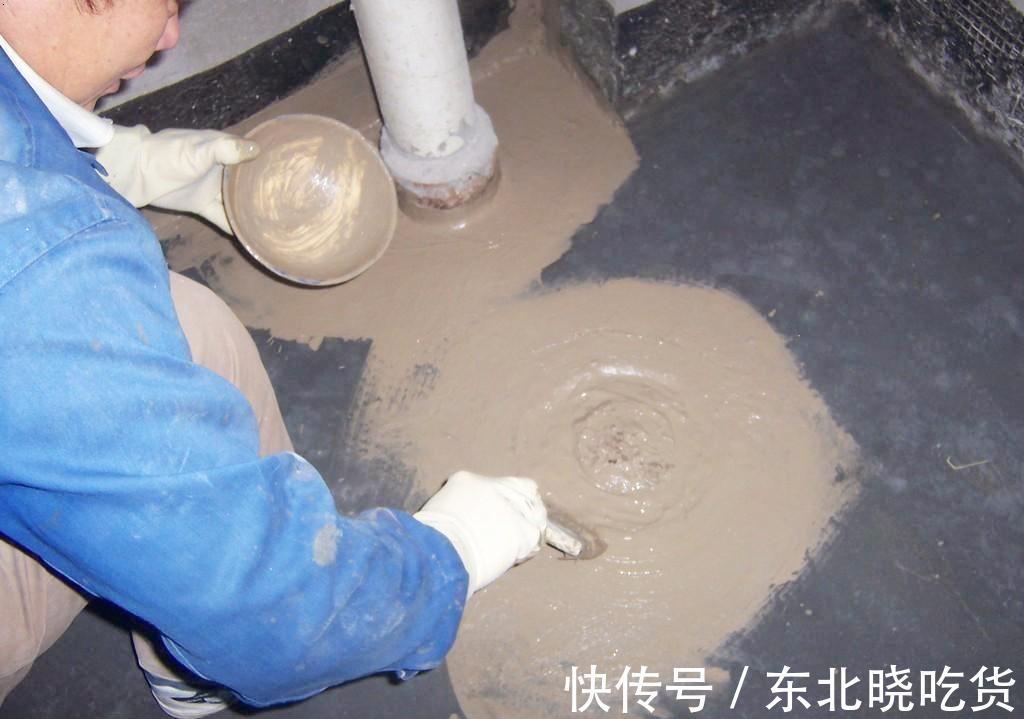 墙面|刚装修的卫生间漏水是什么原因?舍不得砸砖,可以用两种方法补漏