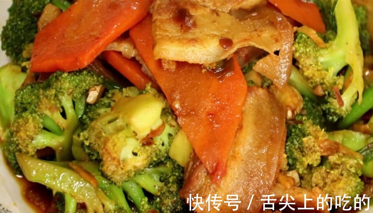 西兰花|西兰花最有营养的做法，加上它简单一炒，每次都吃不够，开胃解馋