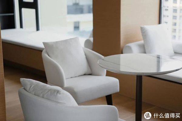 客餐厅|两个男孩的160㎡新家,不走寻常路的装修,简单却又大气好看