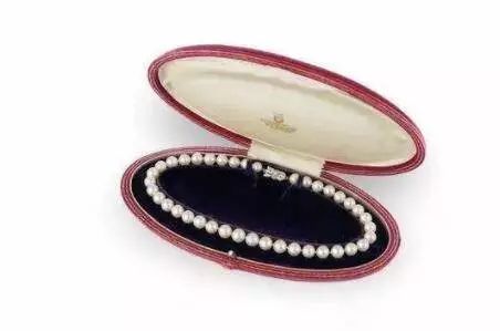 世界上最名贵的五颗珍珠,它们都属于谁?