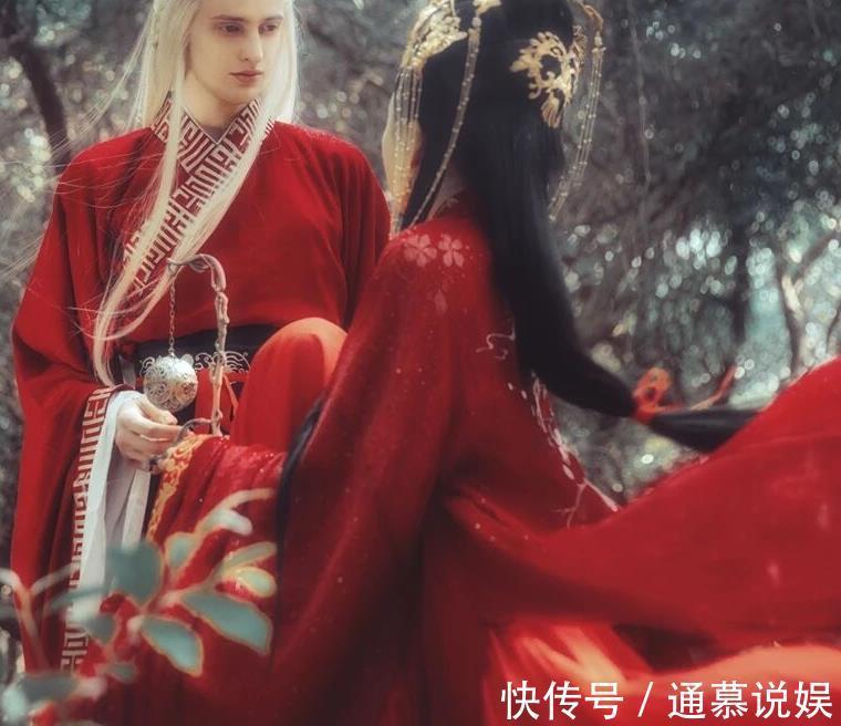 东方女性#当外国人迷上中国的汉服,白人的高颜值,黑人意外的好看!