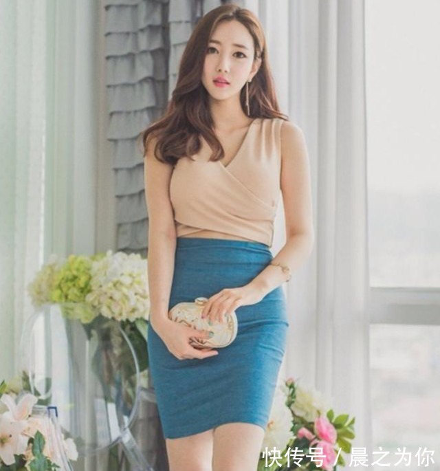 美女|韩国美女粉丝无数，坚持健身多年，拥有迷人的身材