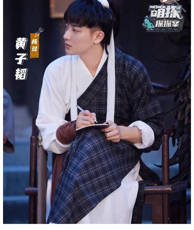 搞笑|《萌探》收官，節目雖受質疑，黃子韜、那英等人卻靠節目“洗白”