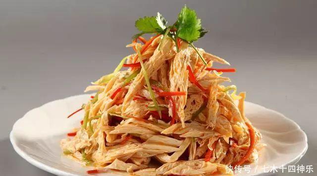  干红辣椒|简单家常菜小炒牛肉，砂锅鸡煲，凉拌腐竹，凉拌藕片的做法