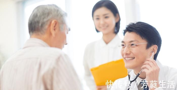 中老年人|天然“化栓药”被找到,喝水加一点,疏通血管,降低三高