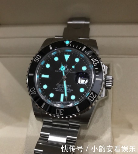 劳力士|对表一无所知，都知道劳力士的水鬼有魅力，黑水鬼就是顶尖