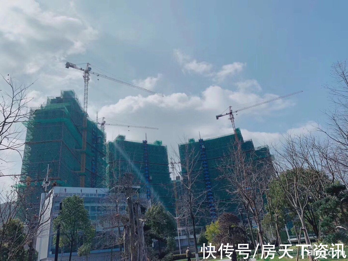 湖花苑|请查收从杭州淳安热门楼盘现场传来多张谍照(组图)